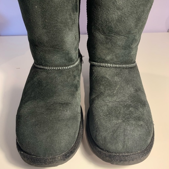 black ugg boots with bows on the back - Picture 1 of 5